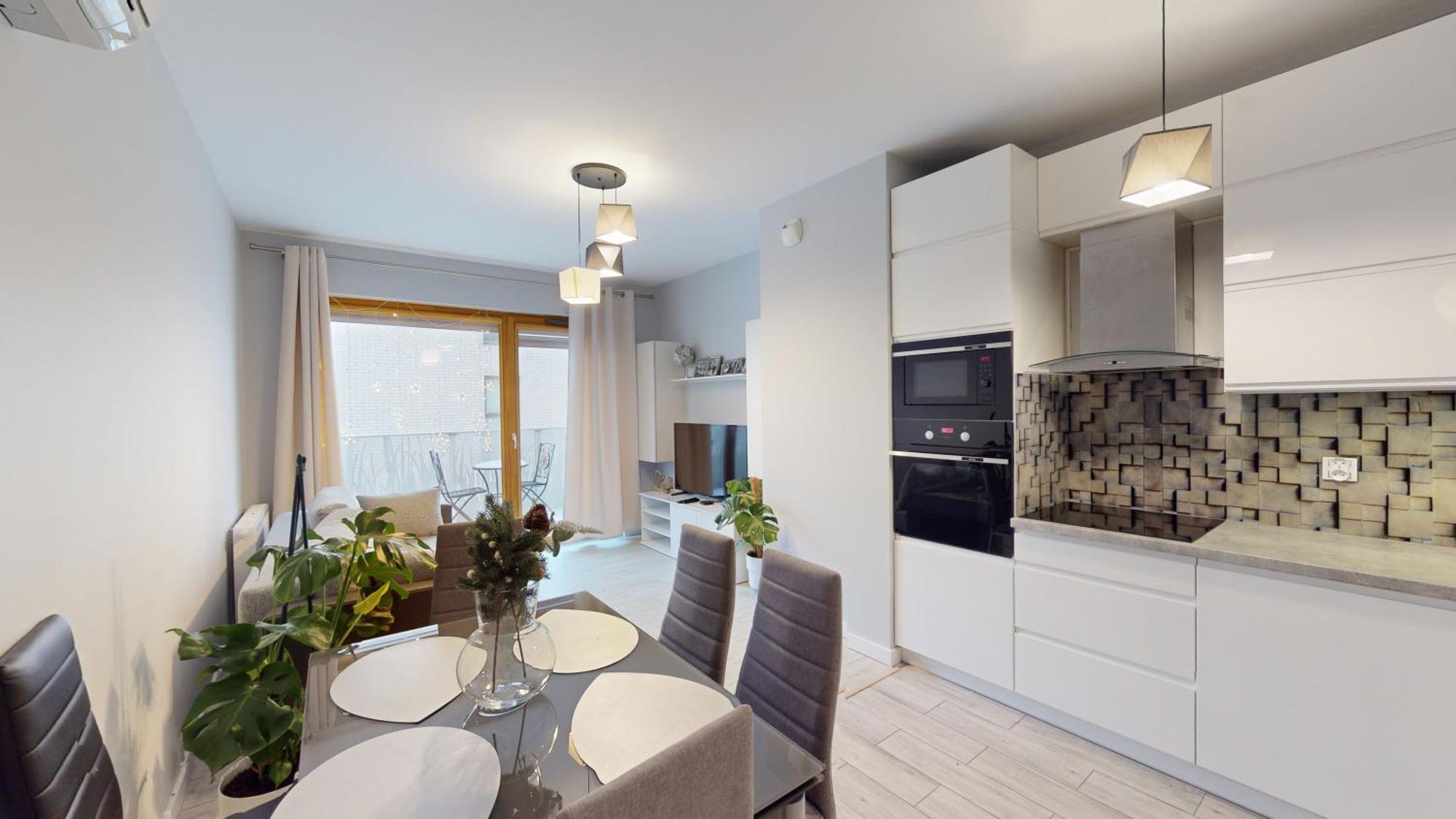 Family House Near The Market Square -Perfect For Family & Business Stays - Ksiecia Witolda Street 500 Steps To Market Square - 2 Bedrooms,2 Parking Places Βρότσλαβ Εξωτερικό φωτογραφία